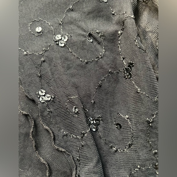 Unique formal black set made by a designer perfect for this season - Picture 11 of 11